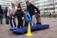 На пр. Просвещения, д.22 состоялся "Спортивный двор"