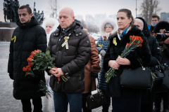 Делегация Фрунзенского района приняла участие в возложении цветов к Монументу героическим защитникам Ленинграда