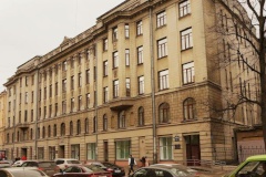 В Год педагога и наставника Санкт‑Петербургской академии постдипломного педагогического образования присвоено почетное имя - имя русского педагога, К.Д.Ушинского