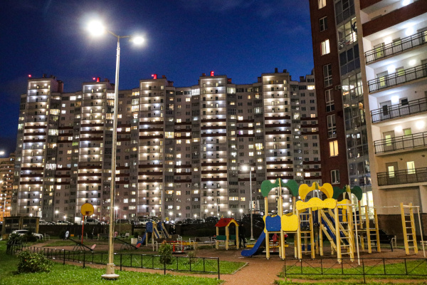 В Красносельском районе модернизированы 116 светильников