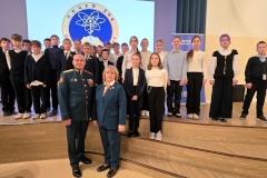 Классная встреча с военным хирургом прошла в лицее № 344 Невского района