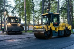 На Приморском шоссе продолжаются активные дорожные работы
