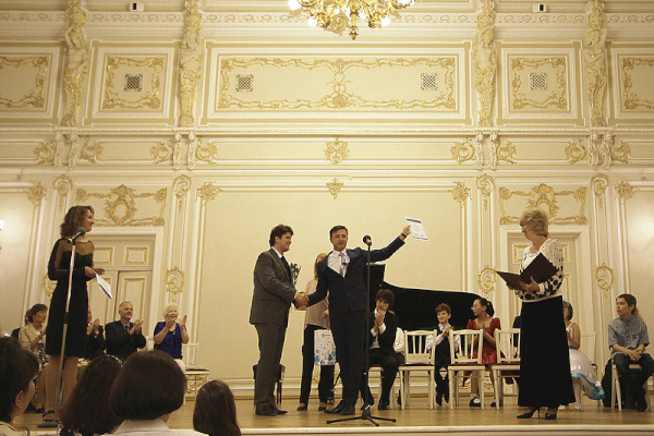 IX Международный конкурс юных пианистов "Ступень к мастерству". 3-10 июня 2013 года 