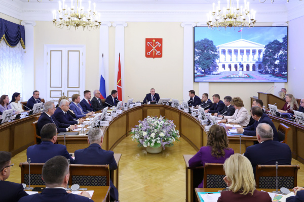 Александр Беглов представил новый состав правительства Санкт‑Петербурга