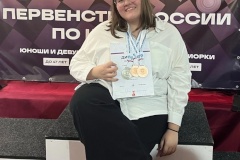 16-летняя Людмила Смирнова взяла бронзу в прохождение отбора на первенства Европы и мира по шашкам 2025 года