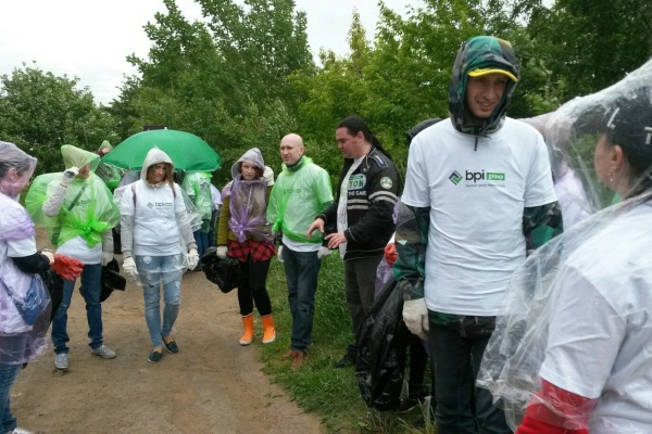 Субботник в "Парке 300-летия Санкт‑Петербурга"