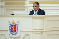 Председатель Архивного комитета Петр Тищенко выступил на открытии сессий, посвященных сохранению исторической памяти, на полях Санкт‑Петербургского форума объединенных культур