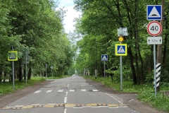 Адресная программа по установке светофоров Т.7  на нерегулируемых пешеходных переходах на 2024 год  выполнена более чем на треть