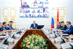 Александр Беглов: В течение всего учебного года мерам антитеррористической защиты школ, детских садов и других социальных объектов в Петербурге будет уделяться особое внимание
