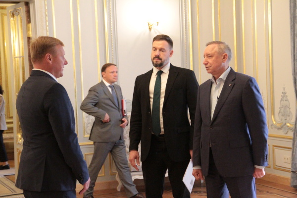 Александр Беглов открыл после реконструкции Дом национальностей