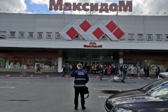 Многочисленные нарушения режима повышенной готовности выявлены при проверке сети строительных гипермаркетов