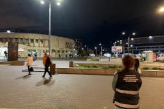 На протяжении месяца у станций метро проводятся мероприятия по профилактике незаконной уличной торговли