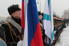 Торжественная церемония подъема Военно-морского флага на флагштоке Западного павильона Адмиралтейства
