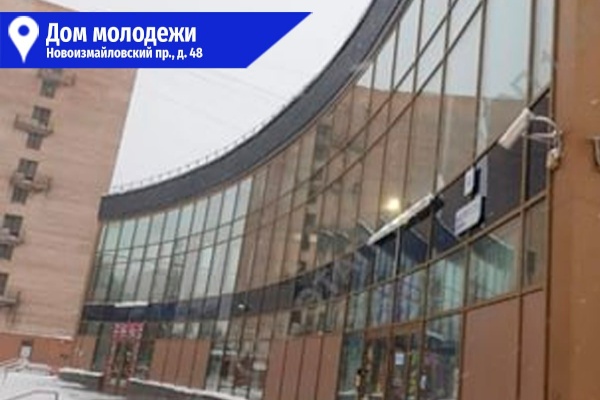 Крыши зданий детских садов, школ и других социально значимых объектов очистили от снега