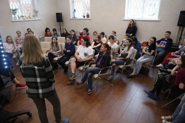 В медиацентре «Полярник» прошла защита творческих портфолио