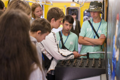 Школьники из Мариуполя посетили интерактивную площадку Петербургского метрополитена