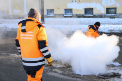 В ожидании штормового ветра и сильного снегопада дорожники и садовники переходят на усиленный режим работы