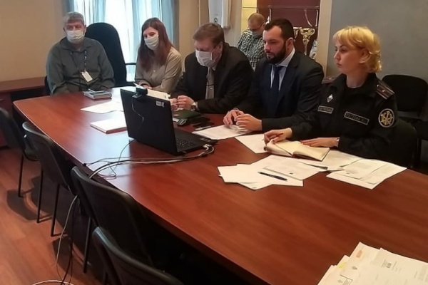 Специалисты продолжают работу по устранению неприятных запахов в Невском районе