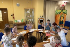 В библиотеке семейного чтения Кронштадта прошел литературный квиз «Чудеса из ларца» в честь Пушкинского дня России