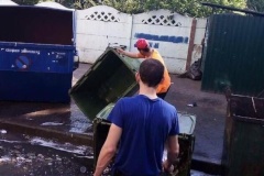 Во Фрунзенском районе продолжается комплексная уборка