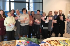 Участники клуба 60 + поделились творческими работами на выставке