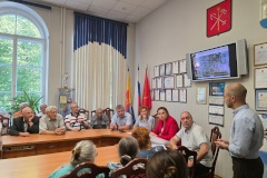 Формирование комфортной городской среды: в Петергофе обсудили проекты благоустройства