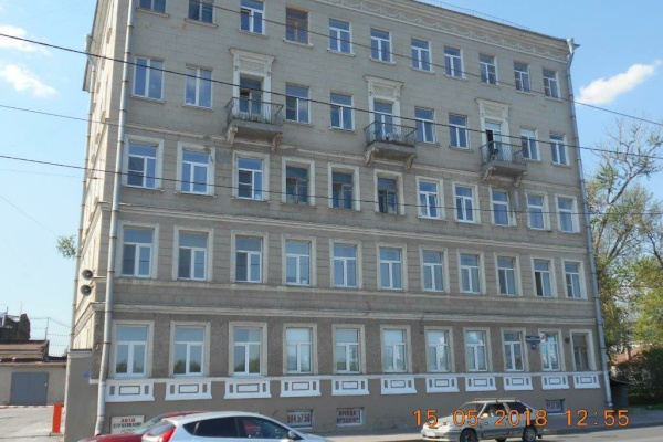 На проспекте Обуховской Обороны обновили фасады