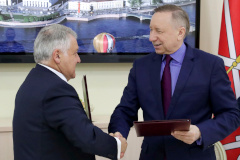 Александр Беглов поздравил Михаила Ковальчука и коллектив Курчатовского института с 80-летием его основания