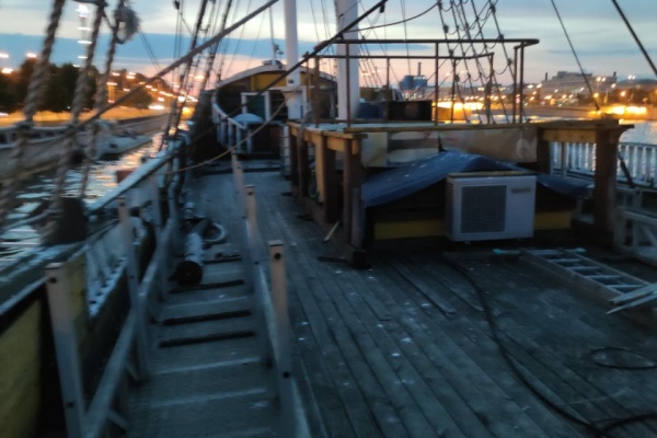 Большая Невка осталась без «Забавы»