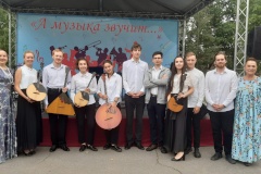 В Невском районе продолжился цикл музыкальных программ «А музыка звучит…»