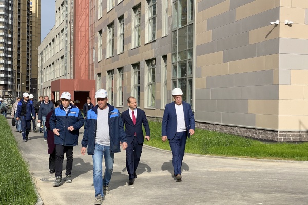 Госстройнадзор Санкт‑Петербурга проверил перед открытием готовность нового корпуса школы № 469 в Выборгском районе