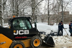 В Выборгском  районе проверяют уборку снега