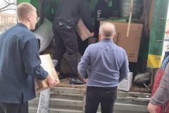 Очередную партию гуманитарной помощи направили из Кировского района в зону проведения специальной военной операции
