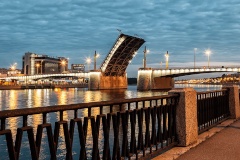 Специалисты "Мостотрест" завершают проведение технологических разводок мостов