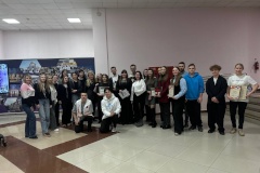В Кронштадтском Дворце молодёжи наградили волонтеров