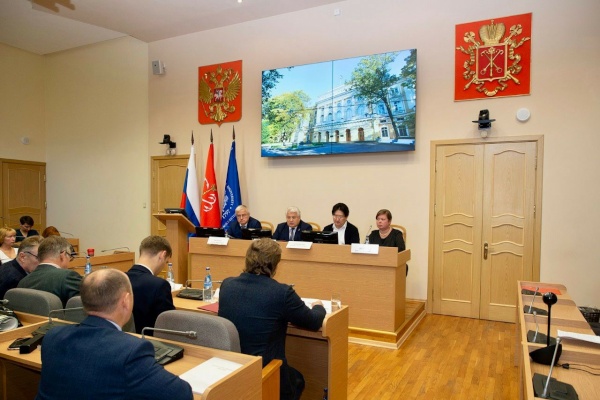 Круглый стол на тему «Первая помощь в образовательных организациях»