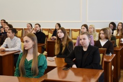 В Петербург за новыми знаниями: вологодские студенты изучили устройство органов власти Северной столицы