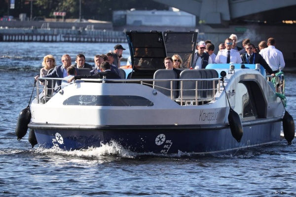 Валентин Енокаев: Мы сделали важный шаг по переводу на экологически чистые виды топлива водного транспорта Петербурга