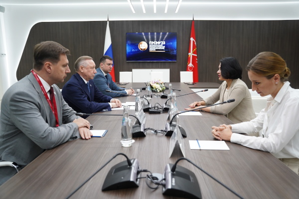 Подписание соглашения о строительстве учебно-методического центра военно-патриотического воспитания молодежи «Авангард. Морской» в Кронштадте
