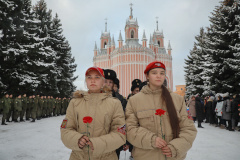 Церемония возложения прошла на Чесменском кладбище