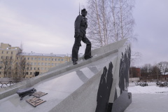 В парке «Патриот» открыт памятник участникам Кронштадтского восстания