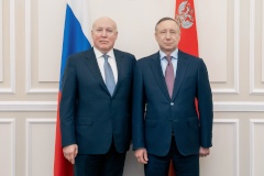Петербург готов обменяться опытом с белорусскими партнерами