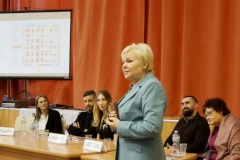 Стратегию сотрудничества определяют Охтинский колледж и предприятия мебельной отрасли