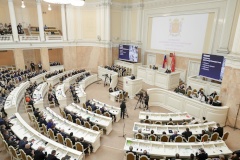 Отчет Губернатора Санкт‑Петербурга Александра Беглова перед депутатами Законодательного Собрания Санкт‑Петербурга