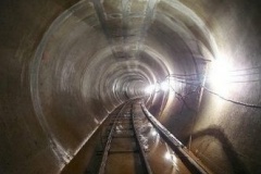 Коллекторы обследуют с помощью «лодки»