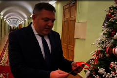 Андрей Голомбиевский принял участие в новогодней акции "Дерево желаний"