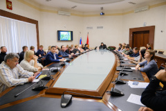 За заботу о красоте города наградили активных жителей Фрунзенского района