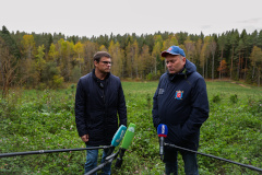 Сергей Боярский проконтролировал завершенные работы по ликвидации бывшей свалки в заказнике «Озеро Щучье»