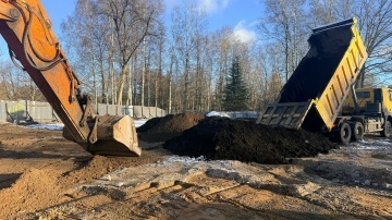 В парке петроградского района демонтировали незаконный объект