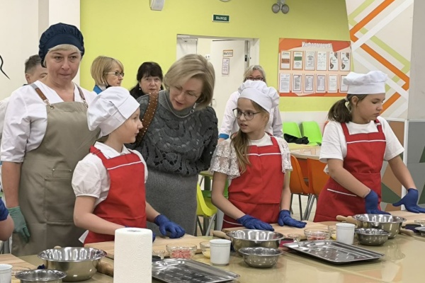 В школе № 164 Красногвардейского района прошел мастер-класс с вице-губернатором